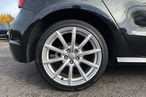 11 of 67 for AUDI A1 1.6 TDI S Line 5dr