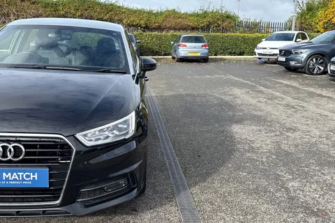 26 of 67 for AUDI A1 1.6 TDI S Line 5dr