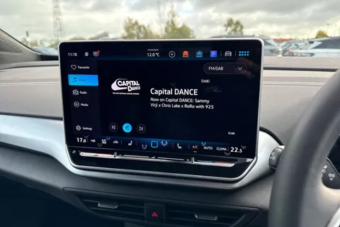  Volkswagen ID.5 Pro 77kWh Match Auto 5dr Thumbnail #38