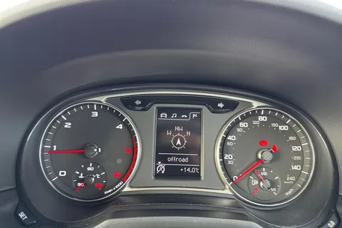 46 of 67 for AUDI A1 1.6 TDI S Line 5dr