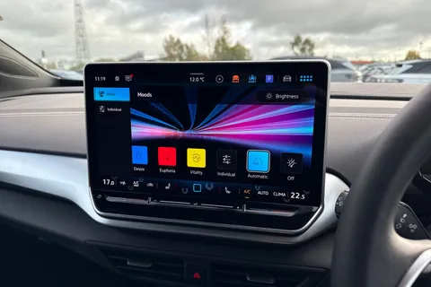  Volkswagen ID.5 Pro 77kWh Match Auto 5dr Thumbnail #48