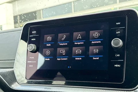 MD24FZZ Volkswagen T-Cross 1.0 TSI 115 R-Line 5dr DSG | Rear Camera | App Connect Thumbnail #28