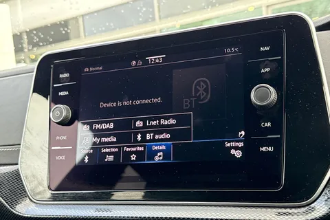 MD24FZZ Volkswagen T-Cross 1.0 TSI 115 R-Line 5dr DSG | Rear Camera | App Connect Thumbnail #30