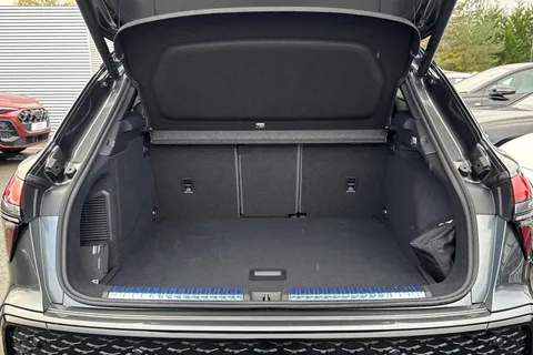 Audi Q3 1.5 e-hybrid Edition 1 S Tronic Euro 6 (s/s) 5dr 26kWh Thumbnail #7