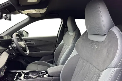 Audi Q3 1.5 e-hybrid Edition 1 S Tronic Euro 6 (s/s) 5dr 26kWh Thumbnail #16