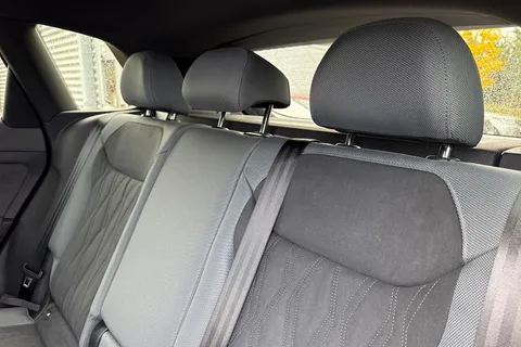 Audi Q3 1.5 e-hybrid Edition 1 S Tronic Euro 6 (s/s) 5dr 26kWh Thumbnail #19