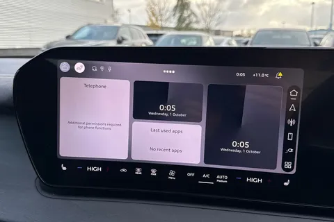 Audi Q3 1.5 e-hybrid Edition 1 S Tronic Euro 6 (s/s) 5dr 26kWh Thumbnail #28