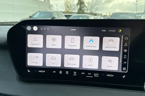 Audi Q3 1.5 e-hybrid Edition 1 S Tronic Euro 6 (s/s) 5dr 26kWh Thumbnail #30