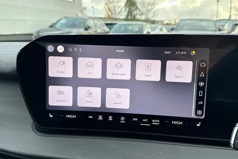 Audi Q3 1.5 e-hybrid Edition 1 S Tronic Euro 6 (s/s) 5dr 26kWh Thumbnail #39