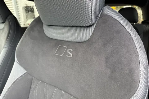 Audi Q3 1.5 e-hybrid Edition 1 S Tronic Euro 6 (s/s) 5dr 26kWh Thumbnail #44