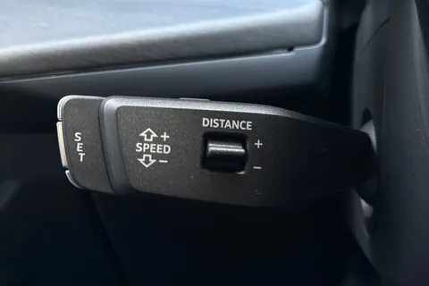 Audi Q3 1.5 e-hybrid Edition 1 S Tronic Euro 6 (s/s) 5dr 26kWh Thumbnail #59