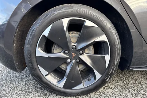 13 of 56 for CUPRA Born e-Boost 77kWh V2 Auto 5dr (4 Seat)