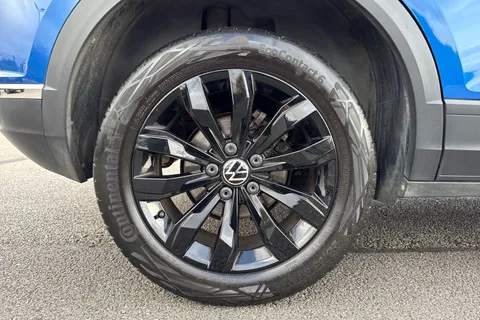 HV70SUH Volkswagen T-Roc 1.5 TSI EVO SE DSG Euro 6 (s/s) 5dr Thumbnail #11
