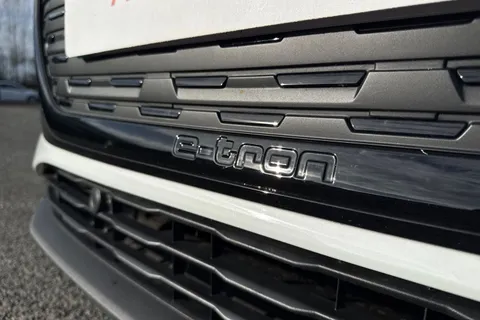 34 of 66 for AUDI Q4 210kW 45 82kWh Black Edition 5dr Auto