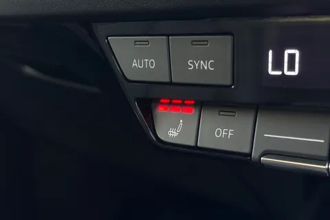 50 of 66 for AUDI Q4 210kW 45 82kWh Black Edition 5dr Auto