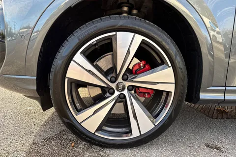 PJ25UAT Audi Q5 SUV Edition 1 TDI quattro 204 PS S tronic Thumbnail #11