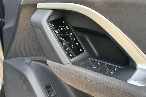 PJ25UAT Audi Q5 SUV Edition 1 TDI quattro 204 PS S tronic Thumbnail #28