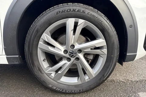 DS72ZYG Volkswagen Taigo 1.0 TSI 110 R-Line 5dr DSG Thumbnail #11