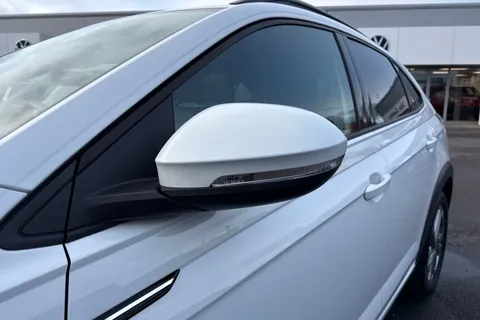 DS72ZYG Volkswagen Taigo 1.0 TSI 110 R-Line 5dr DSG Thumbnail #33