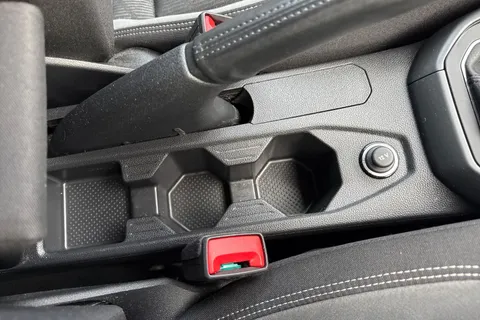 DS72ZYG Volkswagen Taigo 1.0 TSI 110 R-Line 5dr DSG Thumbnail #41