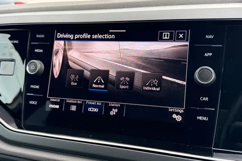 DS72ZYG Volkswagen Taigo 1.0 TSI 110 R-Line 5dr DSG Thumbnail #47