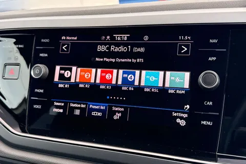 DS72ZYG Volkswagen Taigo 1.0 TSI 110 R-Line 5dr DSG Thumbnail #48