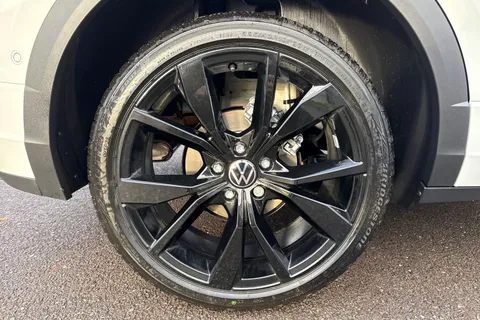  Volkswagen T-Roc 1.5 TSI Black Edition Plus DSG Euro 6 (s/s) 5dr Thumbnail #13