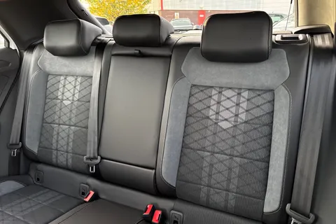  Volkswagen T-Roc 1.5 TSI Black Edition Plus DSG Euro 6 (s/s) 5dr Thumbnail #19