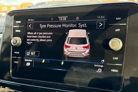  Volkswagen T-Roc 1.5 TSI Black Edition Plus DSG Euro 6 (s/s) 5dr Thumbnail #54