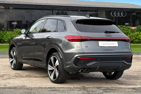 PK25OHF Audi Q5 SUV Edition 1 TDI quattro 204 PS S tronic Thumbnail #3