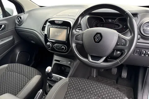 14 of 50 for RENAULT CAPTUR 0.9 TCE 90 Dynamique S Nav 5dr