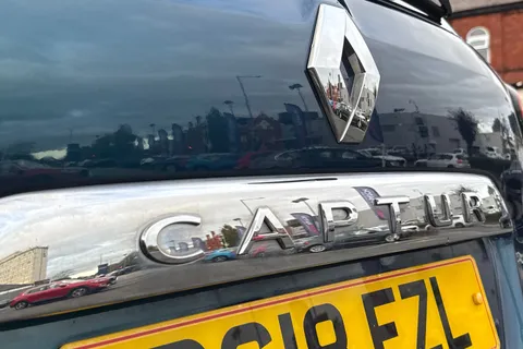 28 of 50 for RENAULT CAPTUR 0.9 TCE 90 Dynamique S Nav 5dr