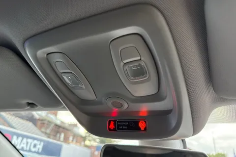 32 of 50 for RENAULT CAPTUR 0.9 TCE 90 Dynamique S Nav 5dr