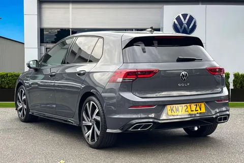 KM72LZV Volkswagen Golf 1.5 TSI 130PS R-Line 5dr | HEATED SEATS | SATNAV | 18' ALLOYS Thumbnail #2