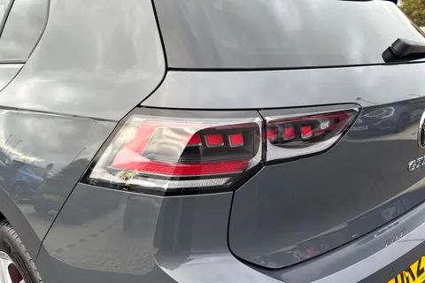 DK25ZGP Volkswagen Golf 1.5 TSI 272 GTE eHybrid 5dr DSG Thumbnail #8