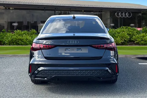 Audi A3 2.0 TDI Black Edition S Tronic Euro 6 (s/s) 4dr Thumbnail #5