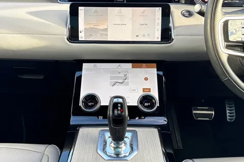 15 of 51 for Land Rover Range Rover Evoque 2.0 D200 Autobiography 5dr