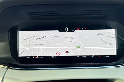 17 of 51 for Land Rover Range Rover Evoque 2.0 D200 Autobiography 5dr