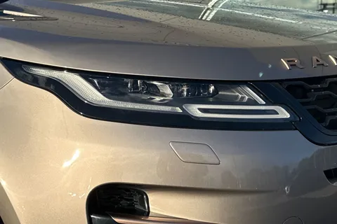 18 of 51 for Land Rover Range Rover Evoque 2.0 D200 Autobiography 5dr