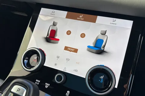 23 of 51 for Land Rover Range Rover Evoque 2.0 D200 Autobiography 5dr