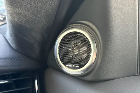 25 of 51 for Land Rover Range Rover Evoque 2.0 D200 Autobiography 5dr