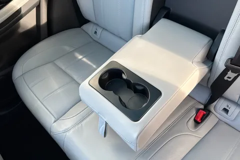 41 of 51 for Land Rover Range Rover Evoque 2.0 D200 Autobiography 5dr