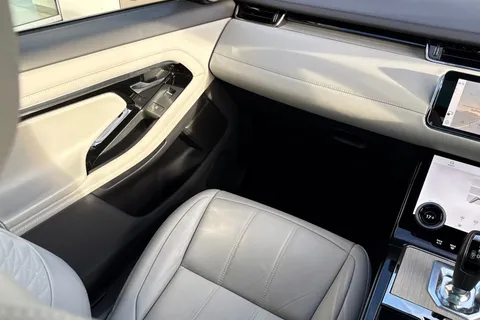 42 of 51 for Land Rover Range Rover Evoque 2.0 D200 Autobiography 5dr