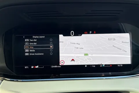 46 of 51 for Land Rover Range Rover Evoque 2.0 D200 Autobiography 5dr