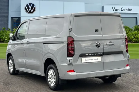 MF75FMC Volkswagen Transporter T32 Panel Van Commerce Pro SWB 170 PS 2.0 TDI 8sp Automatic Thumbnail #3