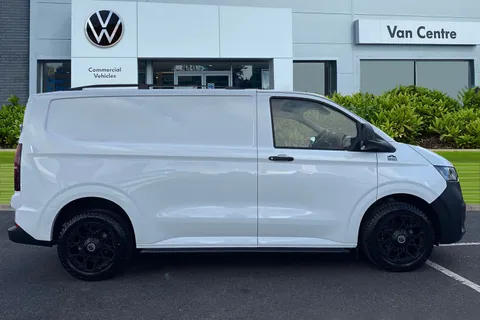 BV25SJX Volkswagen Transporter 2.0 TDI 110 Commerce Plus-All Terrain Pack Thumbnail #4