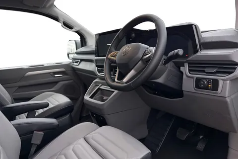 MF75FMC Volkswagen Transporter T32 Panel Van Commerce Pro SWB 170 PS 2.0 TDI 8sp Automatic Thumbnail #8