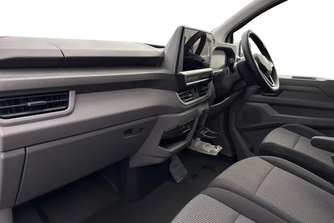 MF75FLW Volkswagen Transporter T30 Panel Van Commerce Pro SWB 150 PS 2.0 TDI 8sp Automatic Thumbnail #9