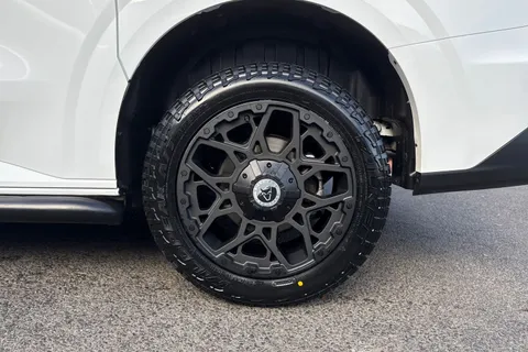 BV25SJX Volkswagen Transporter 2.0 TDI 110 Commerce Plus-All Terrain Pack Thumbnail #10