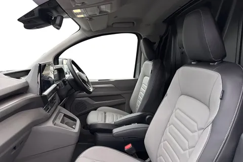 MF75FMC Volkswagen Transporter T32 Panel Van Commerce Pro SWB 170 PS 2.0 TDI 8sp Automatic Thumbnail #11